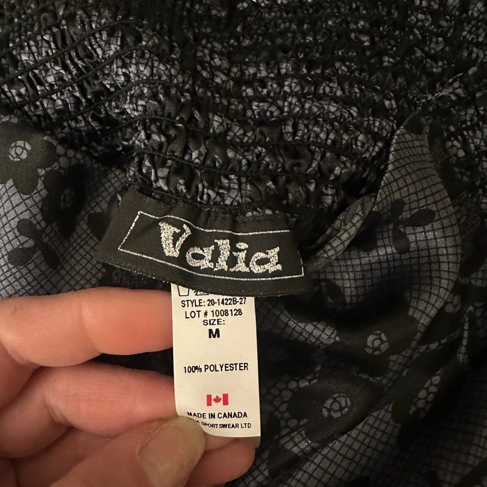 Valia Black lace print Mini Skater Skirt - size medium - Picture 4 of 4